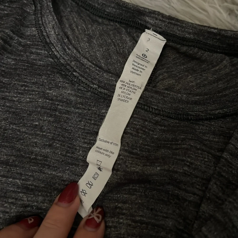 Lululemon tank top - Picture 7 of 7